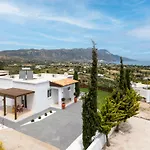 Alta Vista 2 Luxury House